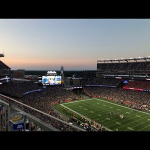 Meet your Posher, April